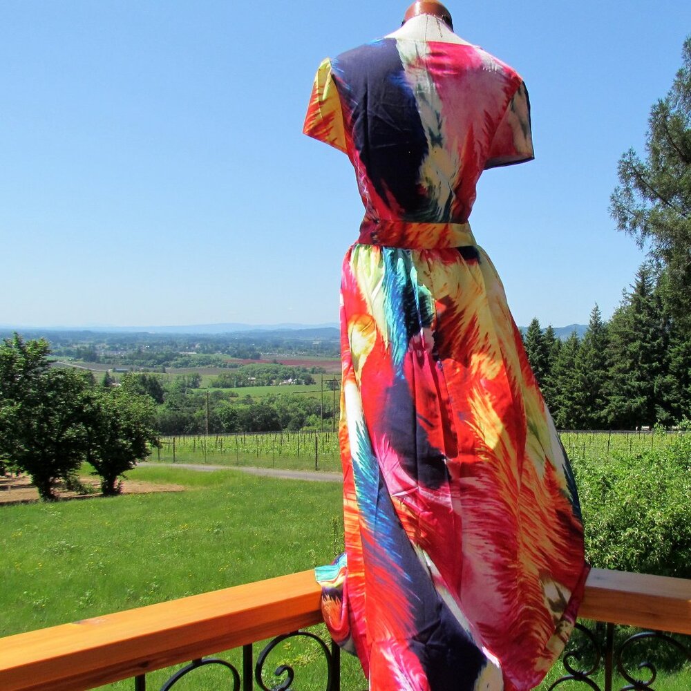 FESTIVAL MAXI DRESS,18, RED, YELLOW, GREEN, BLUE, PINK, WHITE, AQUA RESORT; PLUS - Picture 5 of 7